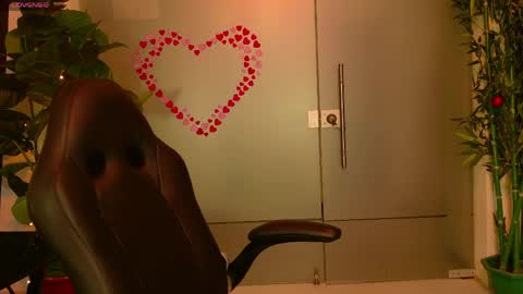 Samantha  online show from 04.19.26