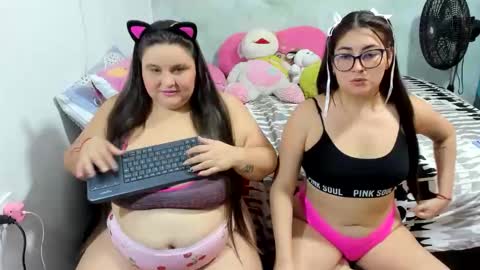 Snapshot of samanthasophie chatting on 10.15.25 SamanthaSophie online show from 10.15.25