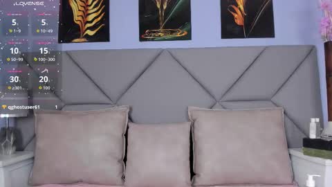 Snapshot of samara_goals chatting on 10.18.25 Samara  online show from 10.18.25