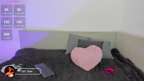 samara_hale online show from 01.17.26