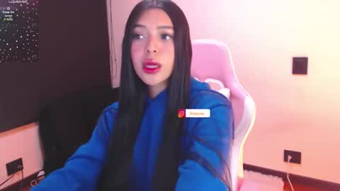 Snapshot of samara_lam chatting on 12.10.24 Sammy  online show from 12.10.24