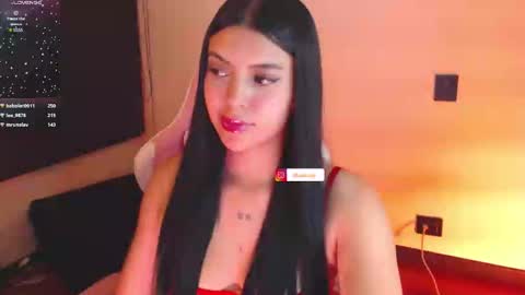 Snapshot of samara_lam chatting on 12.13.24 Sammy  online show from 12.13.24