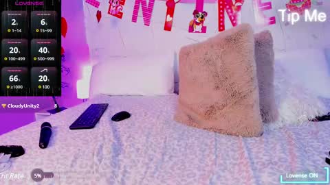 Snapshot of samaraeyes chatting on 02.28.25 -- -- online show from 02.28.25