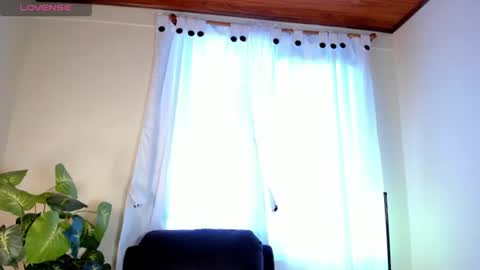 Snapshot of samarhagomez chatting on 06.23.26 Samarha Gomez online show from 06.23.26