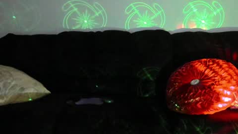 Yaya online show from 01.31.25