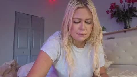 Samatha James online show from 02.08.26