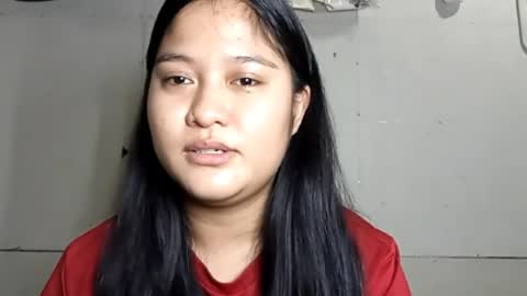 Snapshot of samathavandertuig chatting on 04.01.26 Olivia online show from 04.01.26