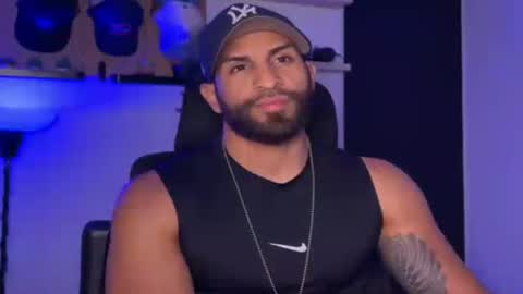 Snapshot of samdornan chatting on 06.19.26 Sam Dornan online show from 06.19.26