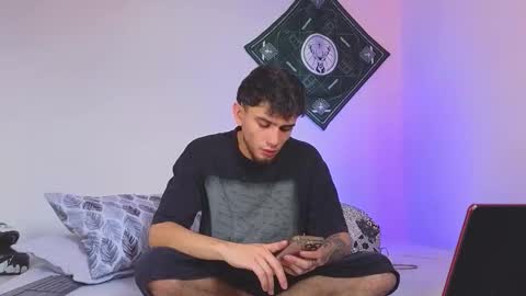 samevansx online show from 11.10.25