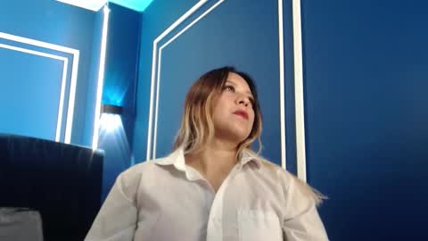 Snapshot of sami_1_8 chatting on 12.04.25 Samy online show from 12.04.25