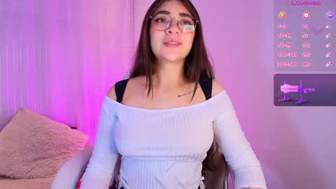 Snapshot of samii_evans chatting on 12.03.24 samii evans  online show from 12.03.24