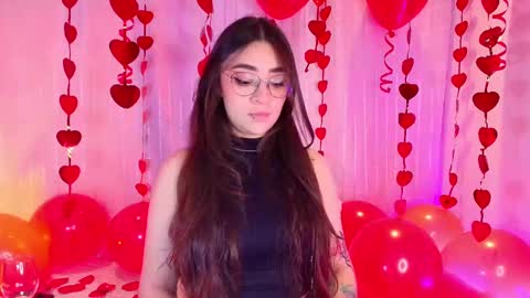Snapshot of samii_evans chatting on 02.14.25 samii evans  online show from 02.14.25
