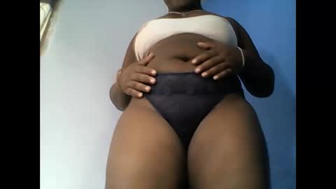 Snapshot of samirah_69 chatting on 05.09.26 samirah_69 online show from 05.09.26
