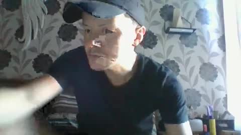 sexy lad looking for fun online show from 01.06.26