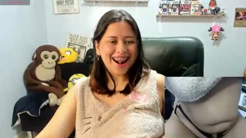 Snapshot of sammy_cute33 chatting on 06.15.26 sammy_cute33 online show from 06.15.26
