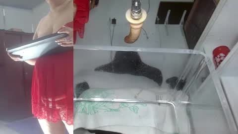 Snapshot of sammyevanss__ chatting on 12.04.25 SAMMY online show from 12.04.25