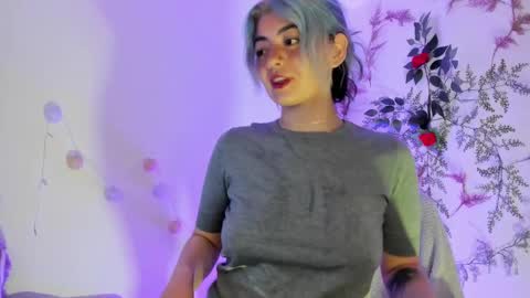 Snapshot of sammysammy_ chatting on 03.02.25 online show from 03.02.25