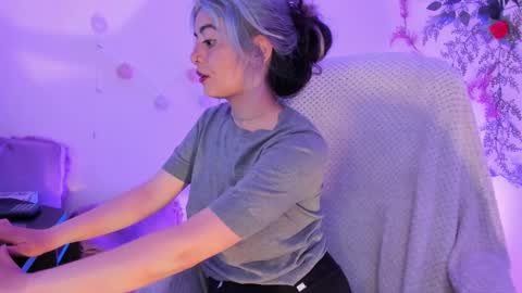 Snapshot of sammysammy_ chatting on 03.03.25 online show from 03.03.25