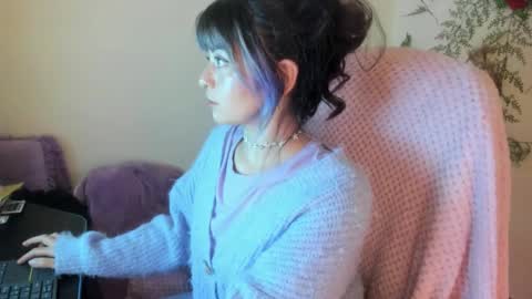 Snapshot of sammysammy_ chatting on 10.10.25 online show from 10.10.25