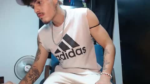 sammy model independiente online show from 09.18.25