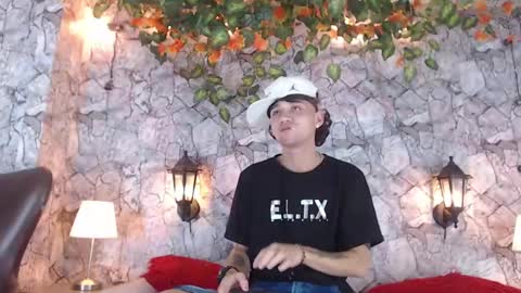 samueel_hilton online show from 12.13.24