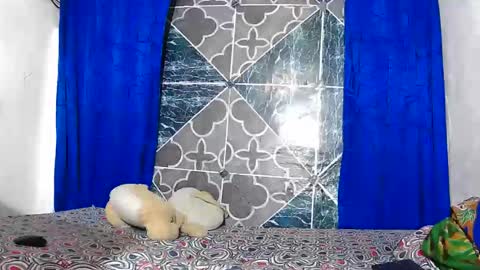 Samuel Sincee online show from 11.26.25