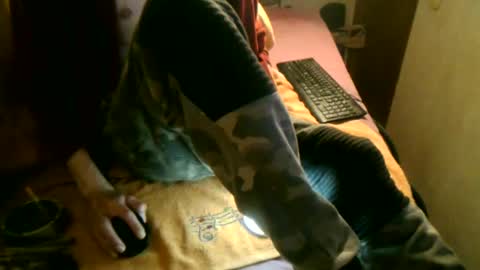 Snapshot of samueltal chatting on 10.12.25 samueltal online show from 10.12.25