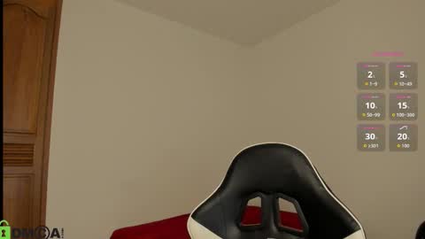 Snapshot of samy_bae chatting on 12.13.25 Samantha online show from 12.13.25