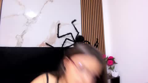 Sammy online show from 10.18.25