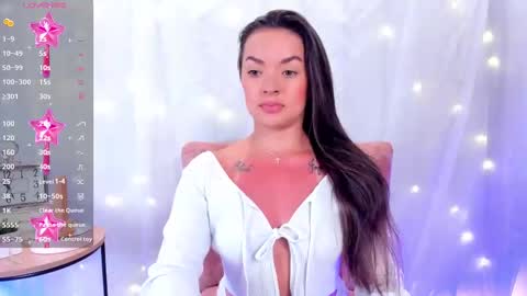 Snapshot of samybennet chatting on 02.17.25 Samy Bennet online show from 02.17.25