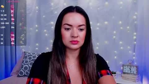 Snapshot of samybennet chatting on 03.05.25 Samy Bennet online show from 03.05.25