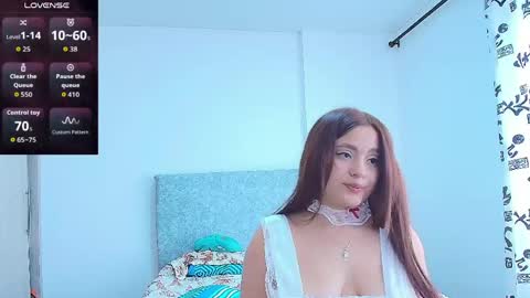 Snapshot of samyq8 chatting on 05.24.26 samyq8 online show from 05.24.26