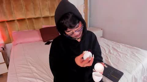 samysharky online show from 09.18.25