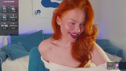 Snapshot of sanda_red chatting on 12.10.24 Sanda3   online show from 12.10.24