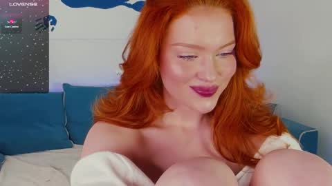 Snapshot of sanda_red chatting on 12.16.24 Sanda3   online show from 12.16.24