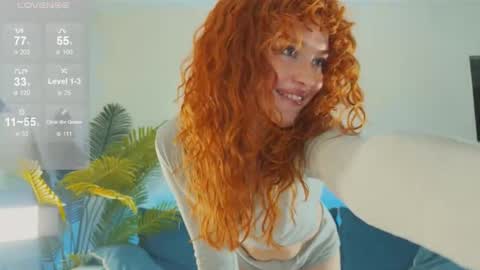 Snapshot of sanda_red chatting on 10.08.25 Sanda3   online show from 10.08.25