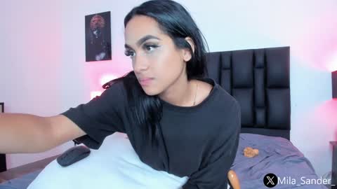 MilaSander online show from 12.13.24