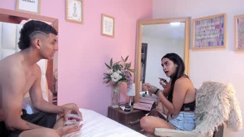 MilaSander online show from 12.24.24