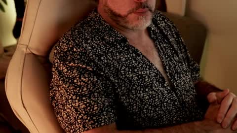 Sanders online show from 12.23.24