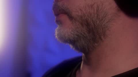 Sanders online show from 10.17.25