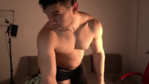 Sandow online show from 03.04.26