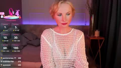 Snapshot of sandra_kind chatting on 03.12.25 Sandra online show from 03.12.25