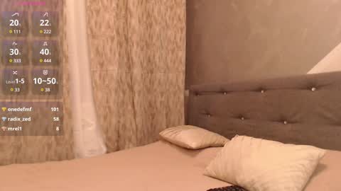 sandraa_black online show from 02.08.25