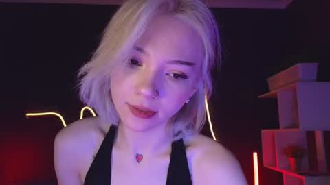 Snapshot of sandraboyl chatting on 01.16.25 Sandy online show from 01.16.25