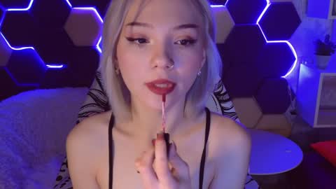 Snapshot of sandraboyl chatting on 01.17.25 Sandy online show from 01.17.25