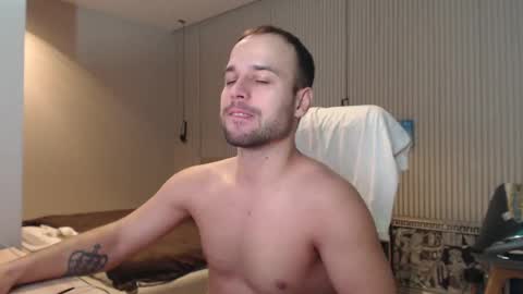 Snapshot of sandro_best chatting on 03.09.25 DeAlex online show from 03.09.25