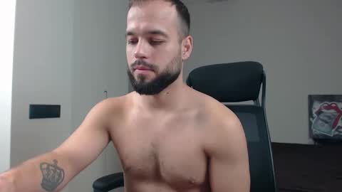 Snapshot of sandro_best chatting on 12.03.25 DeAlex online show from 12.03.25