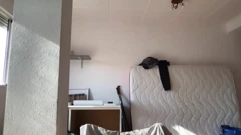 Snapshot of sandropertoni chatting on 10.17.25 lucas online show from 10.17.25