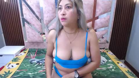 Snapshot of sandyanderson202cl chatting on 12.03.25 sandyanderson202cl online show from 12.03.25