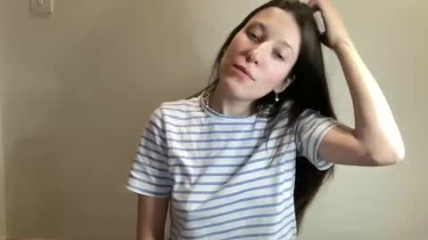 Sandy online show from 11.22.25